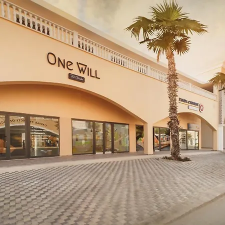 Daire One Bedroom In Caesar & Spa, Long *