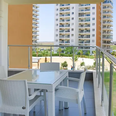 One Bedroom In Caesar & Spa, Long Daire *