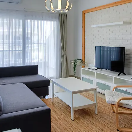 One Bedroom In Caesar & Spa, Long Daire Perivolia tou Trikomou